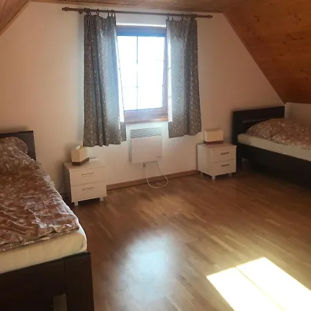 Dovolenkovy Dom Tatravill Holiday home Stara Lesna